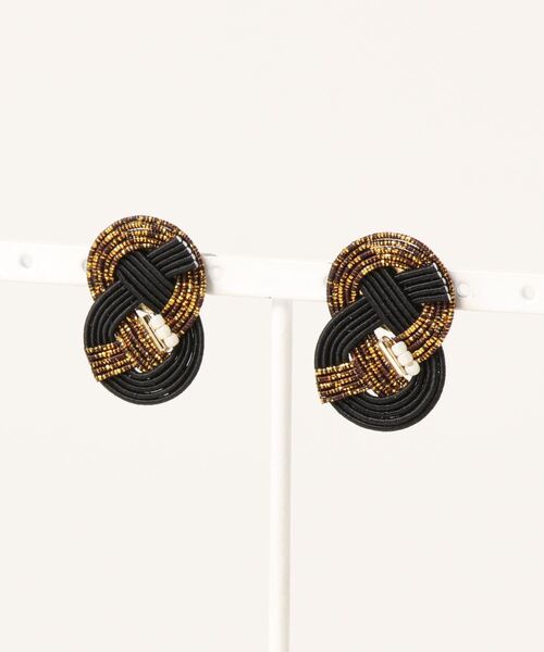 カヤ（カヤ）の「【カヤ】水引あわじ重ねピアス（ピアス（両耳用）・レディース・ホワイト/ブラック/パープル/ブラウン/ゴールド/ブルー・FREE）」の6枚目の写真