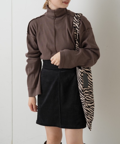 Kastane（カスタネ）の「テレコハイネックビックロンT（Tシャツ/カットソー・レディース・ダークブラウン/アイボリー/ブラック・FREE）」の20枚目の写真