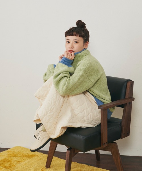 MERLOT（メルロー）の「ラウンドキルト中綿スカート（スカート・レディース・ブラック/カーキ/ナチュラル・FREE）」の5枚目の写真