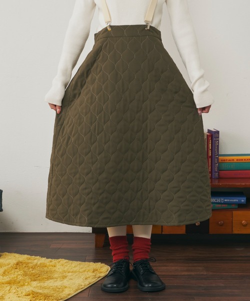 MERLOT（メルロー）の「ラウンドキルト中綿スカート（スカート・レディース・ブラック/カーキ/ナチュラル・FREE）」の11枚目の写真