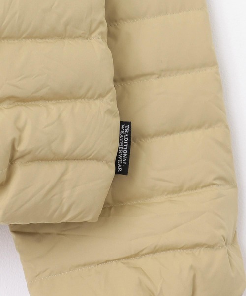 Traditional Weatherwear(トラディショナルウェザーウェア)の「Traditional Weatherwear ARKLEY DOWN PACKABLE(ダウンジャケット/コート・レディース・ブラック/ベージュ・34)」の17枚目の写真