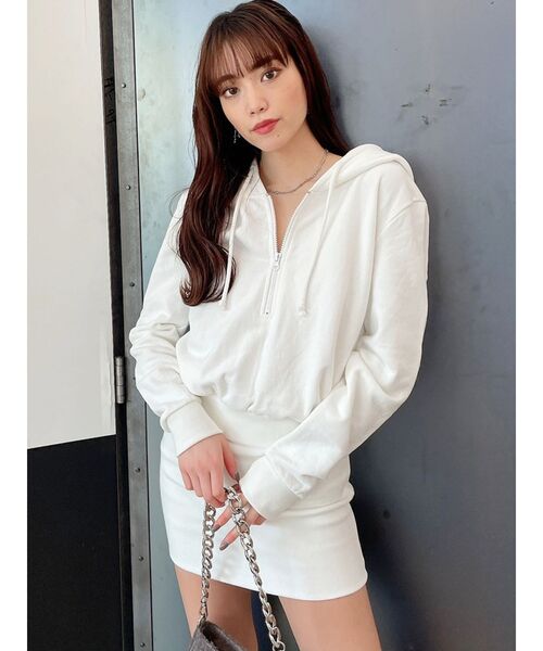 GYDA（ジェイダ）の「ハーフZIPドッキングスウェットワンピース（ワンピース・レディース・オフホワイト/グレー/ブラック・FREE）」の2枚目の写真