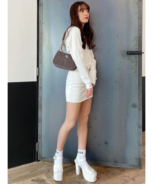 GYDA（ジェイダ）の「ハーフZIPドッキングスウェットワンピース（ワンピース・レディース・オフホワイト/グレー/ブラック・FREE）」の11枚目の写真