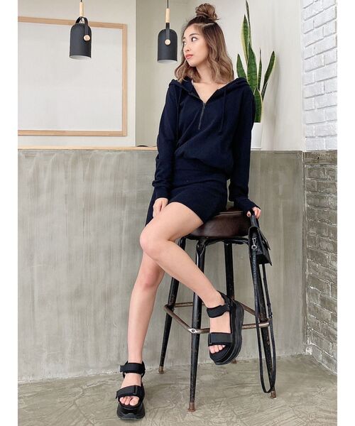 GYDA（ジェイダ）の「ハーフZIPドッキングスウェットワンピース（ワンピース・レディース・オフホワイト/グレー/ブラック・FREE）」の18枚目の写真