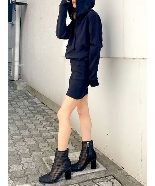 GYDA（ジェイダ）の「ハーフZIPドッキングスウェットワンピース（ワンピース・レディース・オフホワイト/グレー/ブラック・FREE）」の20枚目の写真