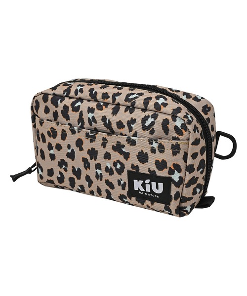KiU(キウ)の「ウォーターリペレント ポーチL(ポーチ・レディース・カモフラージュ/ホワイト×ブルー/ホワイト系その他/ブラック系その他/その他10/ゼブラ/アニマル/カラフル/ブルー系その他/ブラック/レッド系その他/マルチ/ブラック×カーキ/ブラウン/ブルーグリーン/イエロー/タイガーカモ/ブラック系その他2/ブルー系その他2/ベージュ系その他/レオパード・FREE)」の17枚目の写真