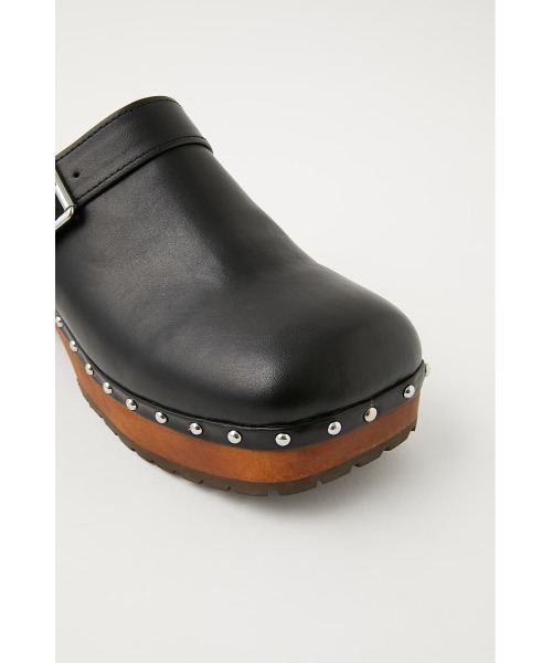 MOUSSY（マウジー）の「BELTED CROGS（サンダル・レディース・アイボリー/ブラック・MEDIUM/SMALL/LARGE）」の11枚目の写真