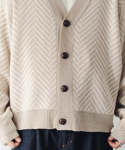 epnok（エプノック）の「ヘリンボーンショートカーデ（カーディガン/ボレロ・メンズ・ブラウン/ライトベージュ/グレイッシュブルー・SMALL/MEDIUM/LARGE）」の11枚目の写真
