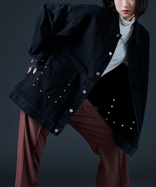Ellno Loset（エルノロゼット）の「スタッズオーバーデニム