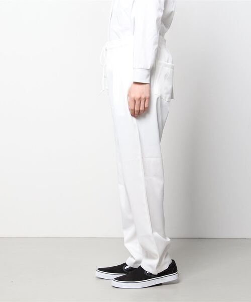 THE TWENTYSEVEN(ザ トゥエンティーセブン)の「The TWENTYSEVEN:PE TWILL CHEF PANTS ポリツイルシェフパンツ(チノパンツ・メンズ・ホワイト/ブラック/サックスブルー/グレイッシュベージュ・L/S/M)」の5枚目の写真