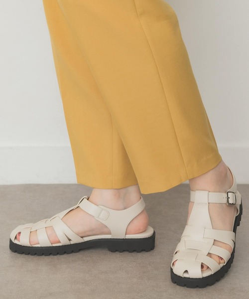 RODE SKO（ロデスコ）の「厚底グルカサンダル（サンダル・レディース・ブラック/アイボリー・36/37/38）」の2枚目の写真