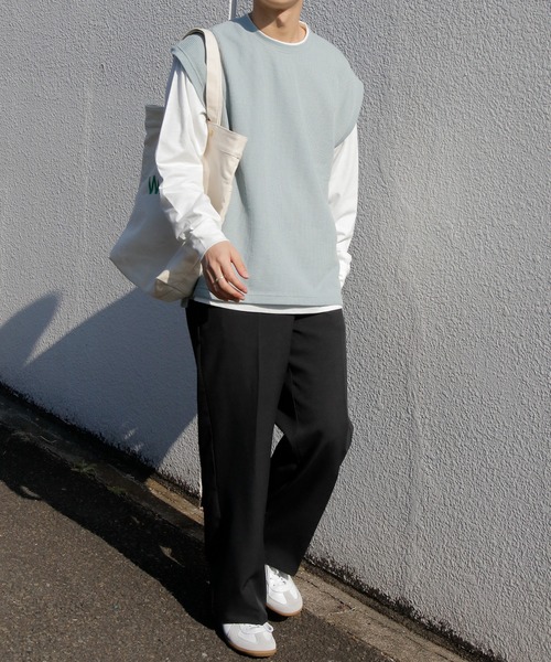 DISCOAT（ディスコート）の「縦柄ベストアンサンブル（アンサンブル・メンズ・ブラック/モスグリーン/グレイッシュベージュ・MEDIUM/LARGE）」の4枚目の写真