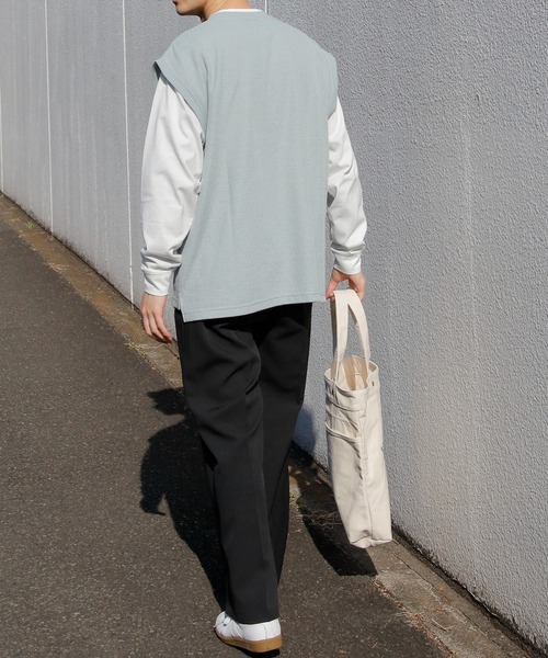 DISCOAT（ディスコート）の「縦柄ベストアンサンブル（アンサンブル・メンズ・ブラック/モスグリーン/グレイッシュベージュ・MEDIUM/LARGE）」の6枚目の写真