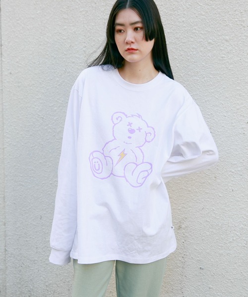 ISTKUNST(イストクンスト)の「【UNISEX】ISTKUNST/THUNDER BEAR長袖Tシャツ 2275750(Tシャツ/カットソー・レディース・ホワイト/ブラック・MEDIUM/LARGE)」の2枚目の写真