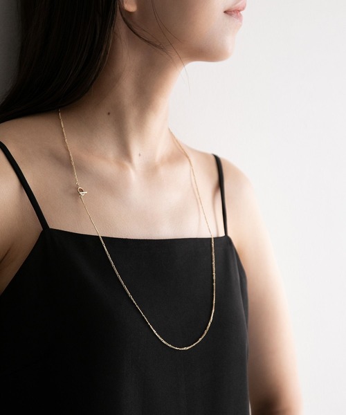 A part by(アパートバイ)の「チェーンロングネックレス 280498(ネックレス・レディース・ゴールド・FREE)」の4枚目の写真