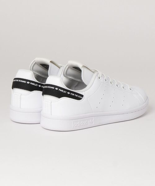 adidas（アディダス）の「スタンスミス [Stan Smith] アディダスオリジナルス (キッズ/子供用)（スニーカー・キッズ・ホワイト×ブラック・22.5cm/23.5cm/24.5cm/25.5cm/23.0cm/24.0cm/25.0cm/22.0cm）」の9枚目の写真