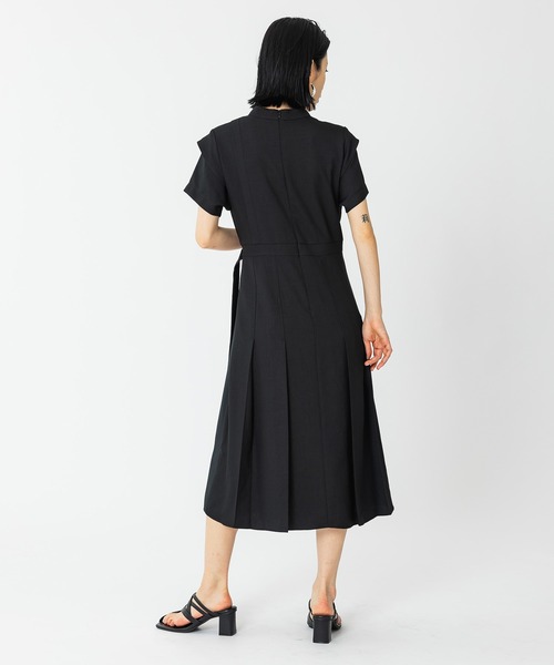 UNITED TOKYO（ユナイテッドトウキョウ）の「ネオリネンワンピース（ワンピース・レディース・ブラック/ベージュ/パープル/ミント・1）」の13枚目の写真