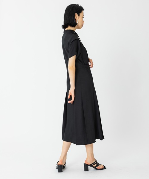 UNITED TOKYO（ユナイテッドトウキョウ）の「ネオリネンワンピース（ワンピース・レディース・ブラック/ベージュ/パープル/ミント・1）」の14枚目の写真