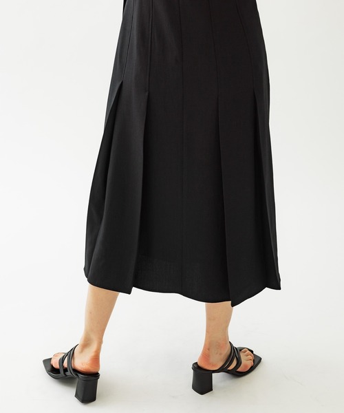 UNITED TOKYO（ユナイテッドトウキョウ）の「ネオリネンワンピース（ワンピース・レディース・ブラック/ベージュ/パープル/ミント・1）」の16枚目の写真