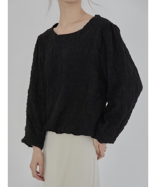 A AMEL（エイメル）の「volume sleeve emboss blouse black（シャツ/ブラウス・レディース・ブラック・FREE）」の18枚目の写真