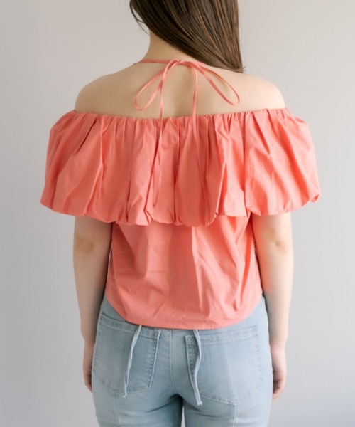 OLIVE des OLIVE(オリーブデオリーブ)の「バルーン衿オフショルプルオーバー(シャツ/ブラウス・レディース・オフホワイト/オレンジ/ベージュ・FREE)」の7枚目の写真