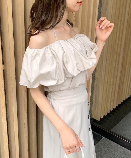 OLIVE des OLIVE(オリーブデオリーブ)の「バルーン衿オフショルプルオーバー(シャツ/ブラウス・レディース・オフホワイト/オレンジ/ベージュ・FREE)」の22枚目の写真