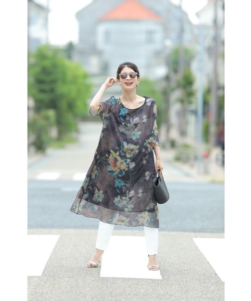 cawaii(カワイイ)の「風を纏う柔らかシアーベールミディアムワンピース(ワンピース・レディース・ブラック・FREE)」の7枚目の写真