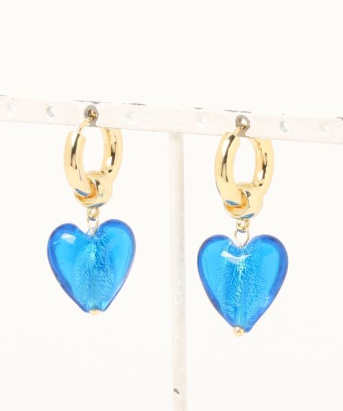 TIMELESS&THREE（タイムレスアンドスリー）の「2wayハートピアス（ピアス（両耳用）・レディース・ブルー/ターコイズブルー/グリーン/レッド/ホワイト/ライトグリーン/ピンク/ダークブルー/レッド系その他・FREE）」の16枚目の写真