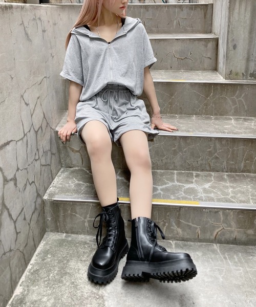 Figments（フィグメンツ）の「カットロンパース（サロペット/オーバーオール・レディース・ブラック/グレー・FREE）」の3枚目の写真