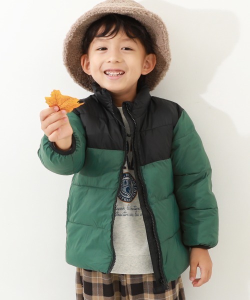 devirock（デビロック）の「洗える ファイバーダウン スタンドカラー ライト ジャケット（ダウンジャケット/コート・キッズ・ブラック/ブルーグレー/グレー系その他/キャメル/イエロー系その他/レッド系その他/その他7/ブルー系6/グリーン系/ブルー系1/スミクロ/グレイッシュブルー/バイオレット/ライトブラウン/パープル系7・110cm/100cm/120cm/130cm/140cm/150cm/160cm）」の15枚目の写真