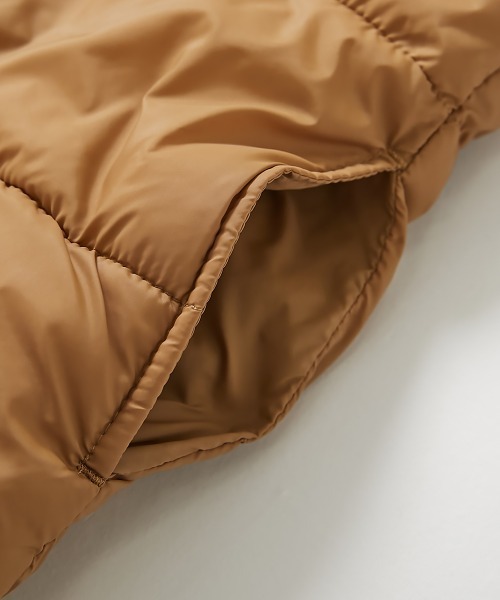 devirock（デビロック）の「洗える ファイバーダウン スタンドカラー ライト ジャケット（ダウンジャケット/コート・キッズ・ブラック/ブルーグレー/グレー系その他/キャメル/イエロー系その他/レッド系その他/その他7/ブルー系6/グリーン系/ブルー系1/スミクロ/グレイッシュブルー/バイオレット/ライトブラウン/パープル系7・110cm/100cm/120cm/130cm/140cm/150cm/160cm）」の20枚目の写真