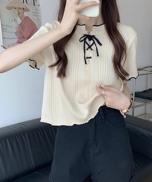 Girly Doll(ガーリードール)の「メロウレースアップトップス(Tシャツ/カットソー・レディース・ホワイト/ブラック/ベージュ/ネイビー/イエロー/ピンク・FREE)」の10枚目の写真