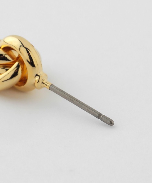 ANEMONE(アネモネ)の「連なりサークルメタルピアス(ピアス(両耳用)・レディース・シルバー/ゴールド・FREE)」の6枚目の写真