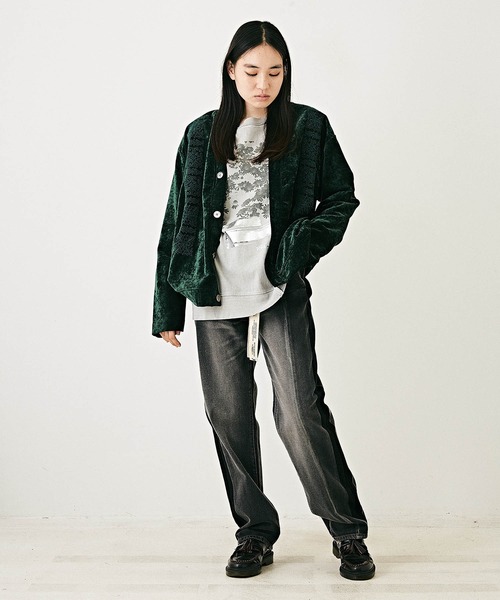 TOBILA（トビラ）の「11オンスデニムリメイク風ストレートパンツ（デニムパンツ・レディース・ブラック/インディゴブルー・M/L）」の3枚目の写真