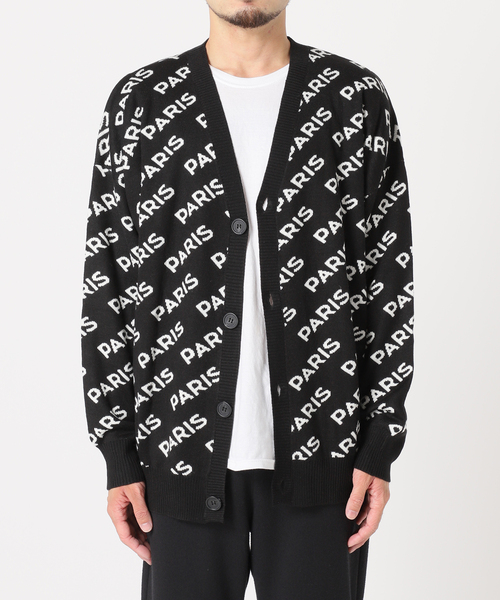 PARIS SAINT-GERMAIN(パリサンジェルマン)の「【Paris Saint-Germain】インターシャ PARIS 総柄 カーディガン(カーディガン/ボレロ・メンズ・ブラック/チャコールグレー・MEDIUM/LARGE)」の5枚目の写真