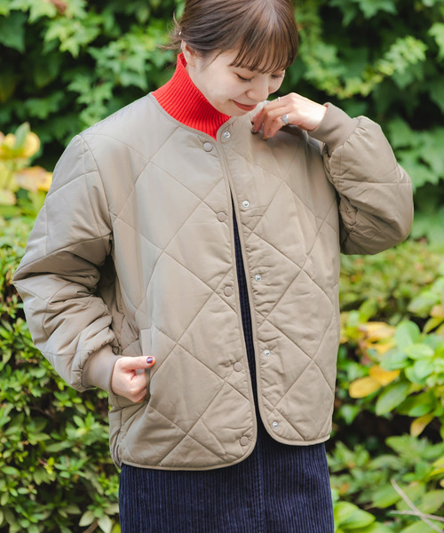 中綿キルティングノーカラージャケット