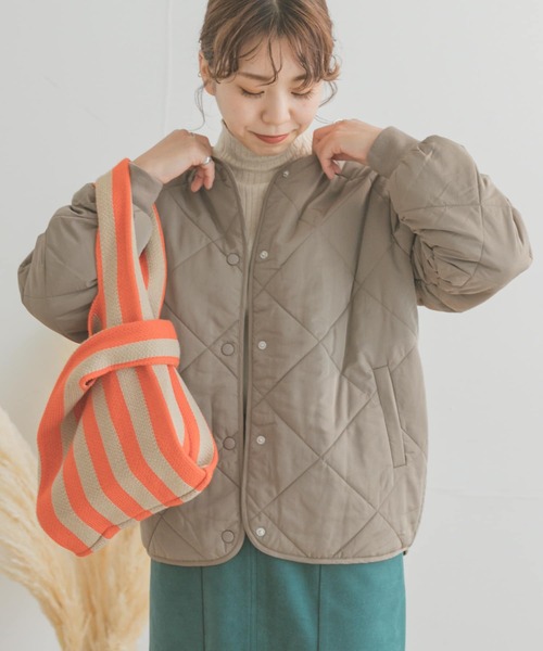 中綿キルティングノーカラージャケット