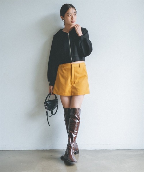 REDYAZEL（レディアゼル）の「ビッグカラーダンボールプルオーバー（その他トップス・レディース・ベージュ/ブラック/ダークグリーン・FREE）」の5枚目の写真