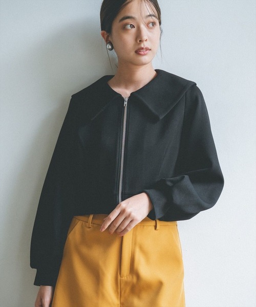 REDYAZEL（レディアゼル）の「ビッグカラーダンボールプルオーバー（その他トップス・レディース・ベージュ/ブラック/ダークグリーン・FREE）」の6枚目の写真