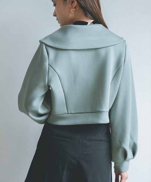 REDYAZEL（レディアゼル）の「ビッグカラーダンボールプルオーバー（その他トップス・レディース・ベージュ/ブラック/ダークグリーン・FREE）」の21枚目の写真