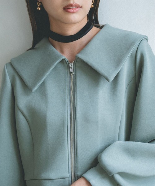 REDYAZEL（レディアゼル）の「ビッグカラーダンボールプルオーバー（その他トップス・レディース・ベージュ/ブラック/ダークグリーン・FREE）」の22枚目の写真