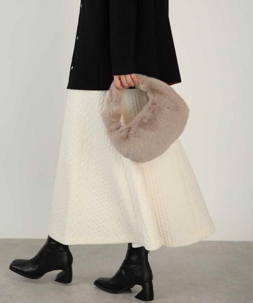 PICCIN(ピッチン)の「ノットモチーフワンハンドルファーバッグ(ハンドバッグ・レディース・ブラウン/グレー・FREE)」の8枚目の写真