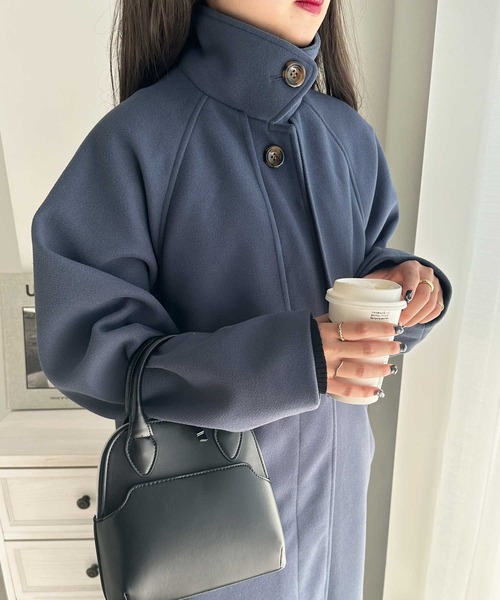 GeeRA(ジーラ)の「ヨークデザインステンカラーコート(ステンカラーコート・レディース・ブルー/ブラック/モカ・MEDIUM/LARGE)」の3枚目の写真