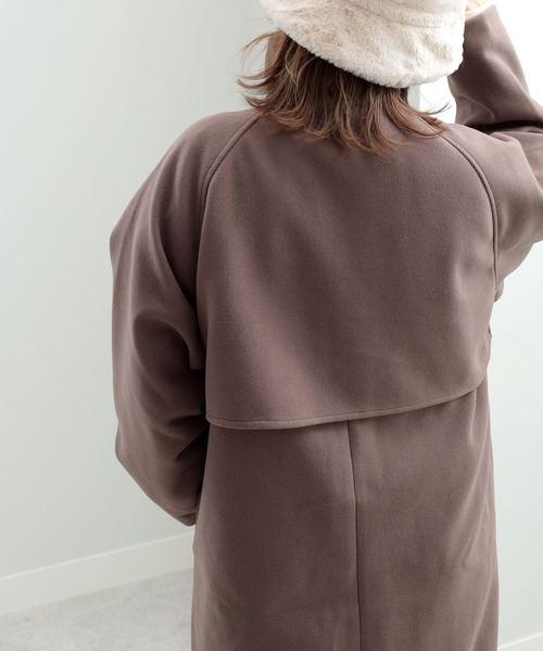 GeeRA(ジーラ)の「ヨークデザインステンカラーコート(ステンカラーコート・レディース・ブルー/ブラック/モカ・MEDIUM/LARGE)」の15枚目の写真