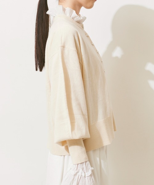 Libra Cue(リブラ キュー)の「パールボタンカーディガン(カーディガン/ボレロ・レディース・グレー/ブラック/アイボリー・FREE)」の8枚目の写真