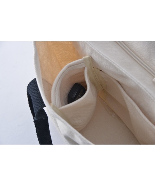 Rename（リネーム）の「Rename ファスナー付き 仕切り ミニ キャンバス ランチ トートバッグ（トートバッグ・レディース・ダークグレー/ベージュ系その他/ライトグレー/ナチュラル/ブラック・FREE）」の15枚目の写真