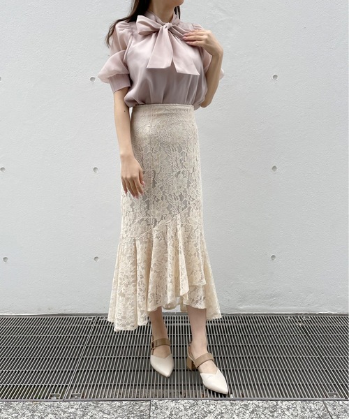 one wayザッカ（ワンウェイザッカ）の「ベルト付ポインテッドヒール（パンプス・レディース・ホワイト/ブラック/グリーン・SMALL/MEDIUM/LARGE/X-LARGE）」の12枚目の写真