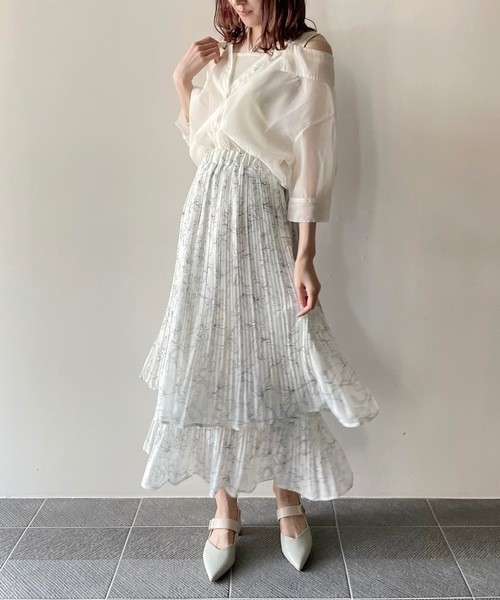 one wayザッカ（ワンウェイザッカ）の「ベルト付ポインテッドヒール（パンプス・レディース・ホワイト/ブラック/グリーン・SMALL/MEDIUM/LARGE/X-LARGE）」の16枚目の写真