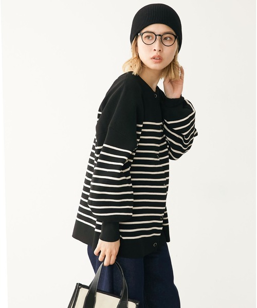 Chaco closet（チャコ クローゼット）の「片畦編みオーバーサイズクルーネックニットカーディガン（カーディガン/ボレロ・レディース・オレンジ系/ブラック系/ブラック/ネイビー系/オフホワイト・FREE）」の13枚目の写真