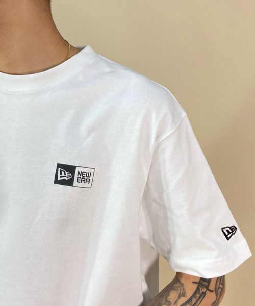 NEW ERA（ニューエラ）の「NEW ERA/ニューエラ バックプリントTシャツ スクエアロゴ/ブランドロゴ クルーネックTシャツ/コットンT ワンポイント 13516803/13516804/13516805/13516806（Tシャツ/カットソー・メンズ・グリーン/ブラック/ホワイト/ベージュ・M/XL/XXL/L）」の6枚目の写真